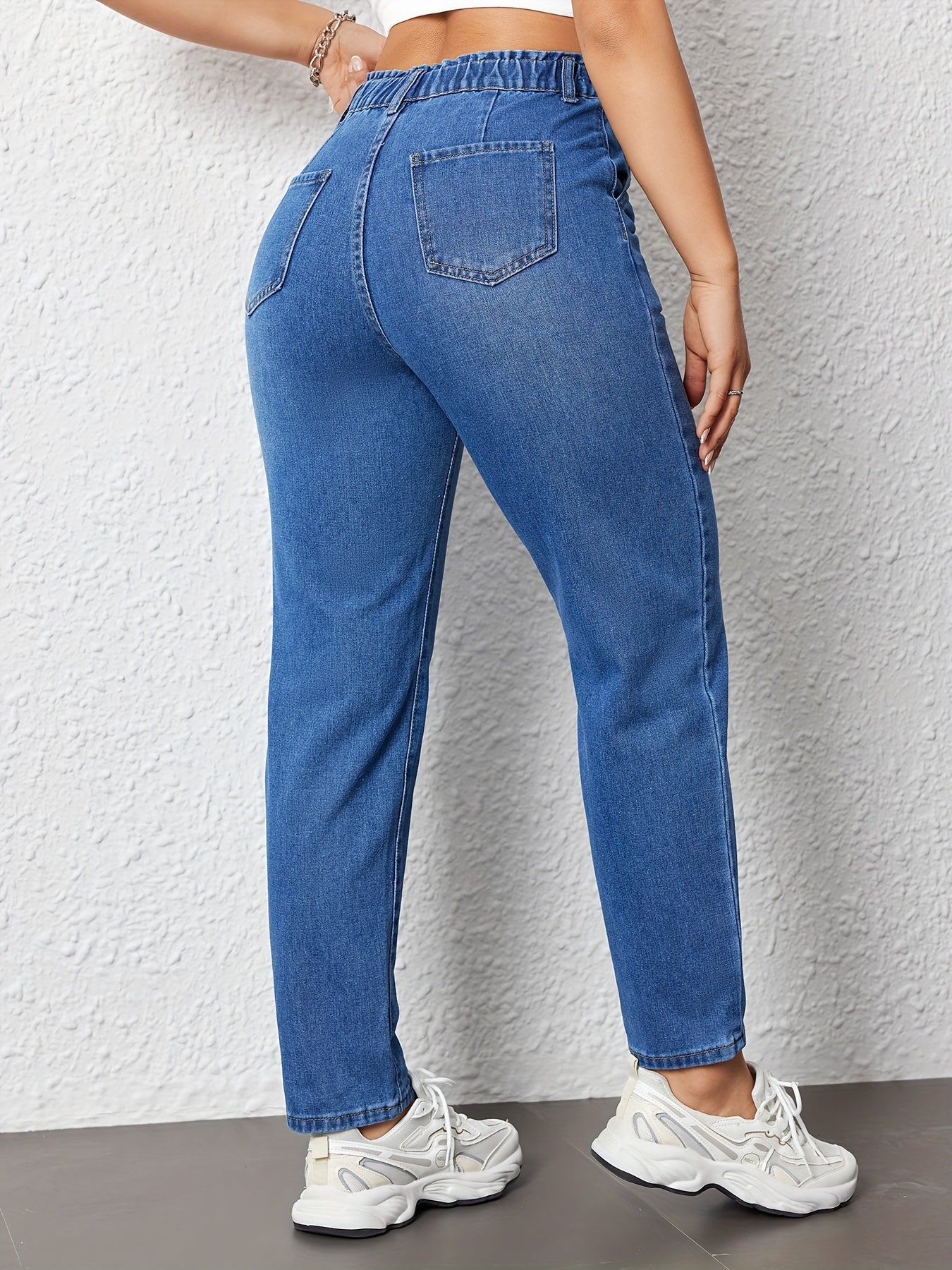 Trending High-Waist Jeans for Women