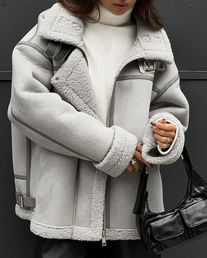 Ultimate Winter Style – Women’s Luxury Shearling Aviator Jacket